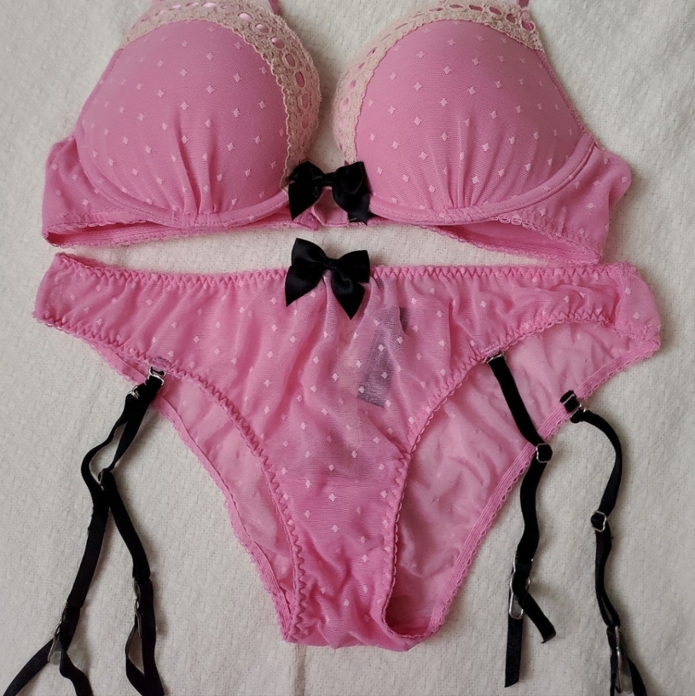 Victoria secret sexy little things set